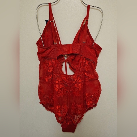 NWT Lane Bryant Cacique Lace Heart Bodysuit Size 18/20 Color Red - Picture 6 of 7